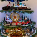 Árbol de Navidad Gigante 3,00m con Tren, Noria y Luces LED | Promoción Anticipada de Navidad 2026